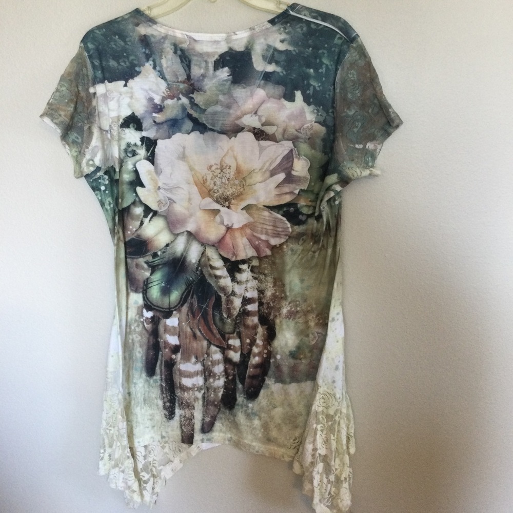 Variations Multicolored Top With Rivets Cap Sleeves Size Large - Picture 7 of 8